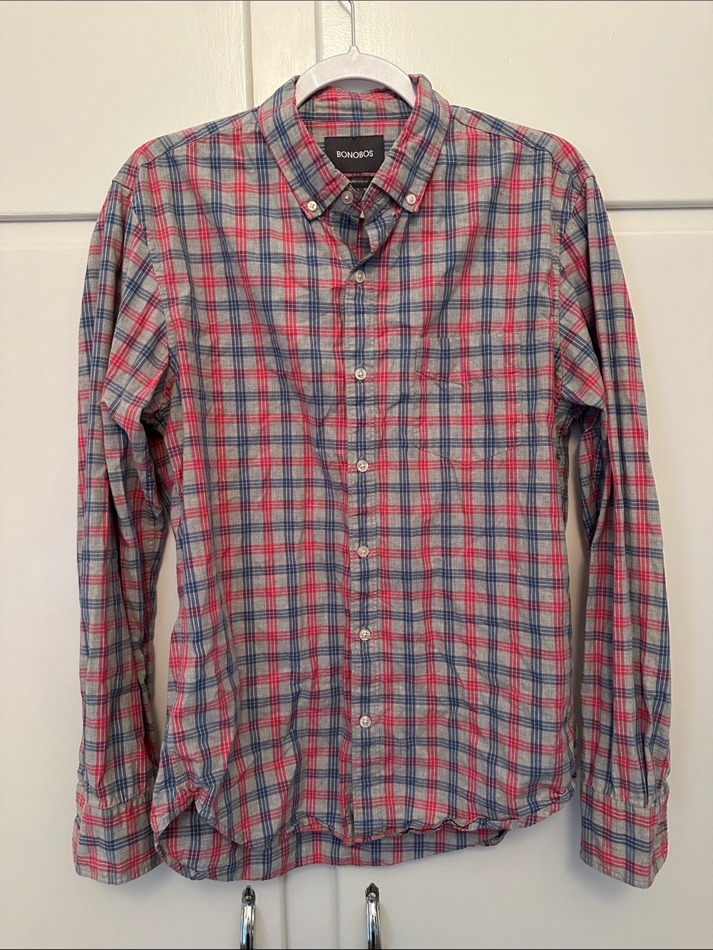 LIKE NEW Bonobos Blue and Red Plaid Button-Down Shirt